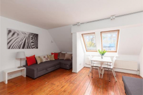 White City Apartment